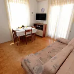 아파트 With Parking Space - Diklo, - 15338 자다르