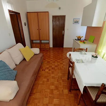 With Parking Space - Diklo, - 15338 * Zadar