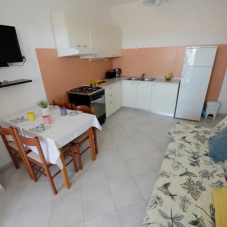 With Parking Space - Diklo, - 15338