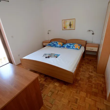 With Parking Space - Diklo, - 15338 Apartment Zadar