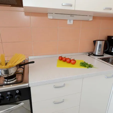 With Parking Space - Diklo, - 15338 Apartment Zadar