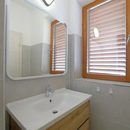 Apartment With Parking Space - Diklo, - 15338 Zadar